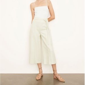 VINCE Green Cropped Trousers